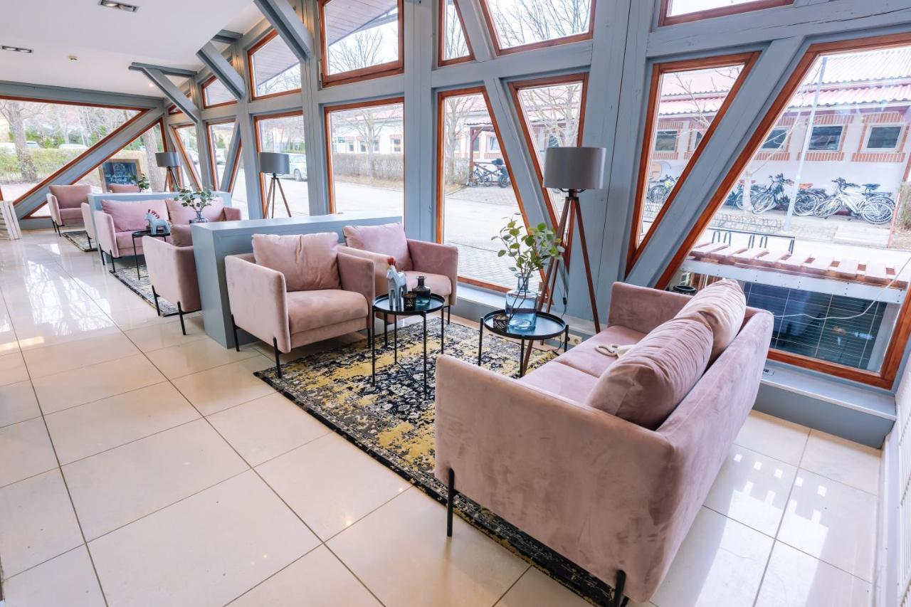Vadvirag Panzio Hotel Agfalva ภายนอก รูปภาพ